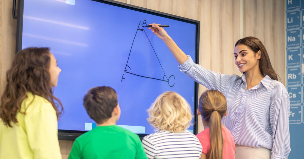 Revolutionizing Modern Communication and Collaboration with Limeberry Interactive Panels: The Future of Smart Display Technology